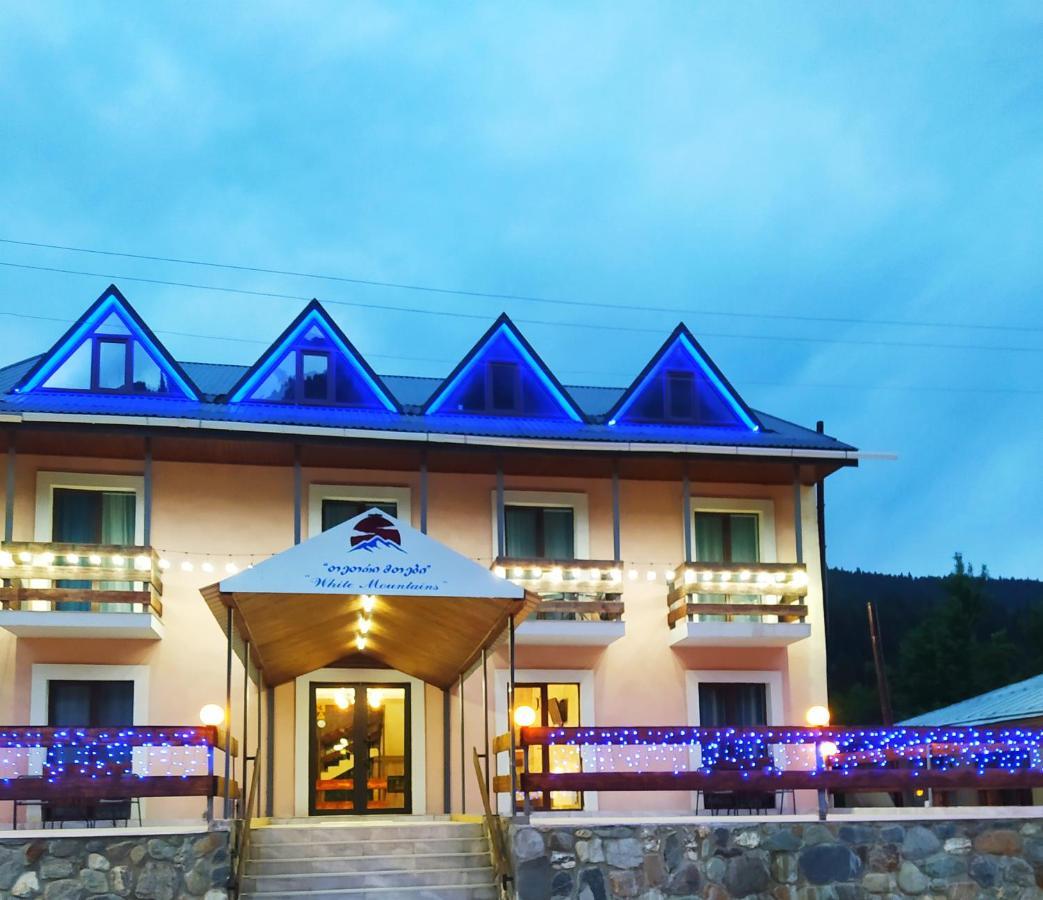 Hotel White Mountains • Თეთრი Მთები Mestia Exterior photo